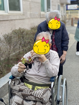 35984221cce5348bac6a3c99e0155b5a_1744960605_0094.jpg